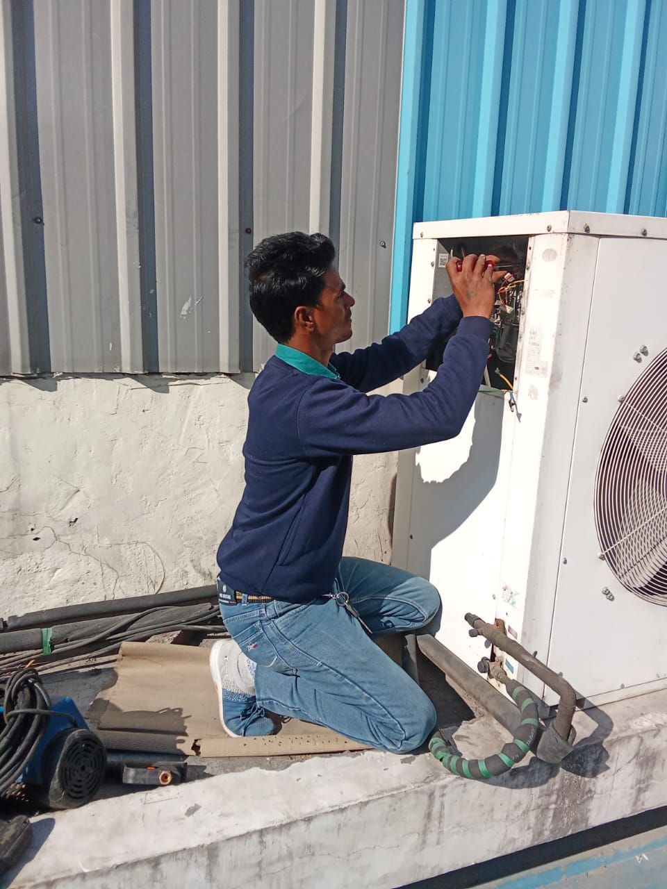 Air Conditinor Installation Service in Noida